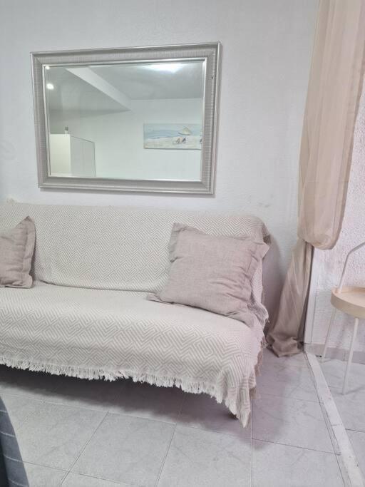 Studio Flat 150M Away From Beach Torrevieja Exterior foto